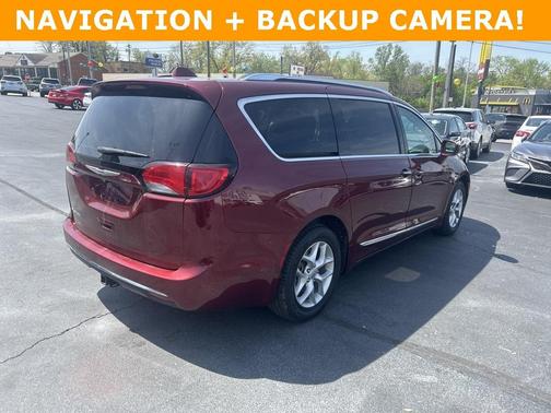 2019 Chrysler Pacifica Touring-L Plus