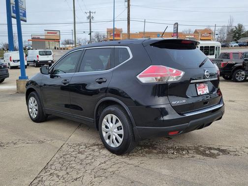 2016 Nissan Rogue S