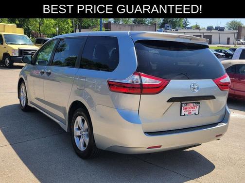 Celestial Silver Metallic 2019 Toyota Sienna L