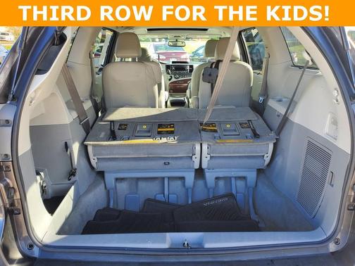 2014 Toyota Sienna XLE