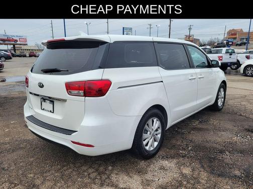 2016 Kia Sedona L