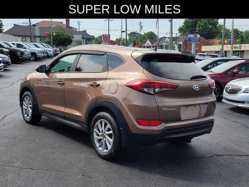 Mojave Sand 2016 Hyundai TUCSON SE