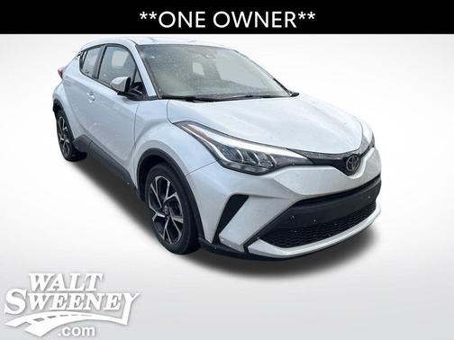 2022 Toyota C-HR XLE