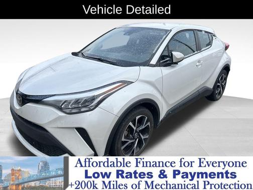 2022 Toyota C-HR XLE