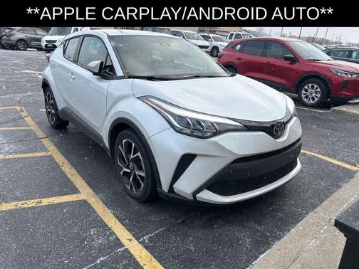 2022 Toyota C-HR XLE