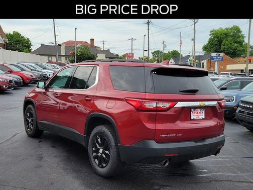 Cajun Red Tintcoat 2019 Chevrolet Traverse LT Cloth