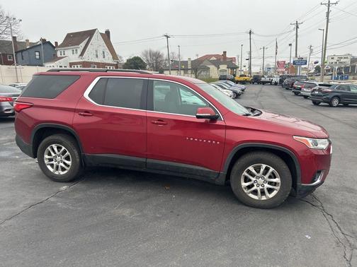 2019 Chevrolet Traverse LT Cloth
