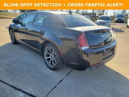 2017 Chrysler 300 S