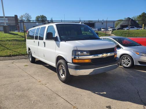 2016 Chevrolet Express 3500 LT