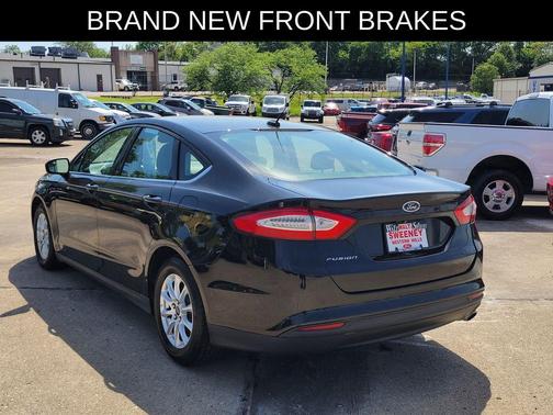 Tuxedo Black 2015 Ford Fusion S