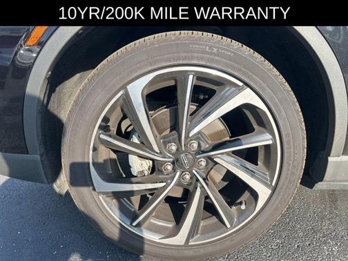 Infinite Black Metallic 2023 Lincoln Corsair Reserve