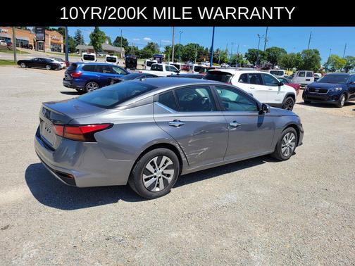 Gun Metallic 2019 Nissan Altima 2.5 S