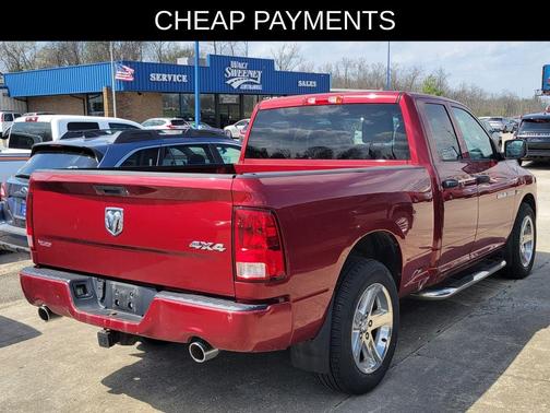 Deep Cherry Red Crystal Pearlcoat 2012 RAM 1500 ST