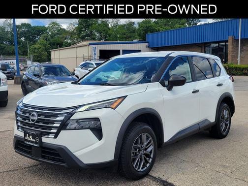 Glacier White 2024 Nissan Rogue S