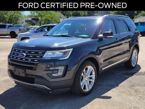 Quartz Metallic 2017 Ford Explorer XLT