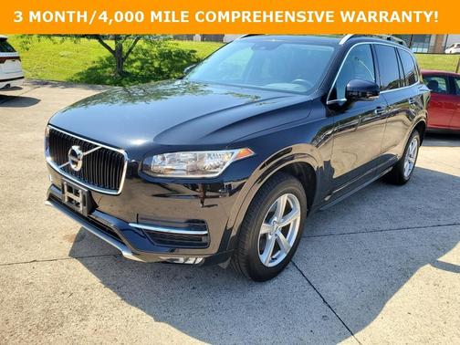 2016 Volvo XC90 T5 Momentum