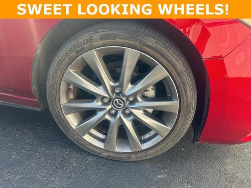 2021 Mazda Mazda3 FWD w/Premium Package
