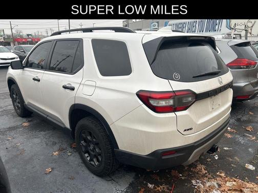 2024 Honda Pilot TrailSport