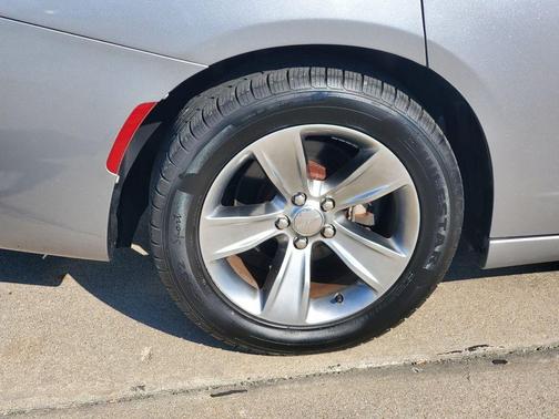 2015 Dodge Charger SXT