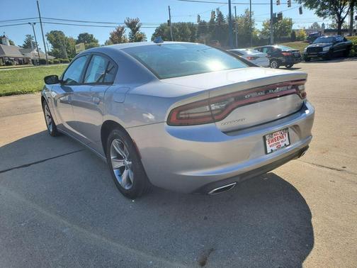 2015 Dodge Charger SXT