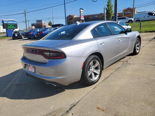 2015 Dodge Charger SXT