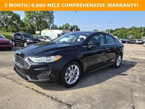 2020 Ford Fusion SE