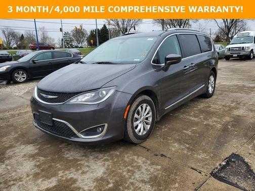 2019 Chrysler Pacifica Touring-L