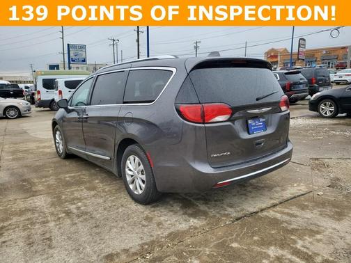 2019 Chrysler Pacifica Touring-L