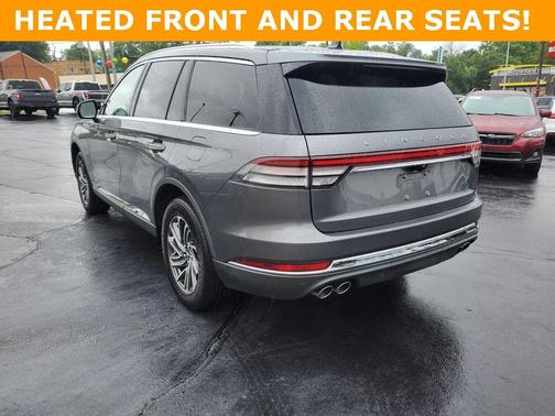 2022 Lincoln Aviator Standard AWD