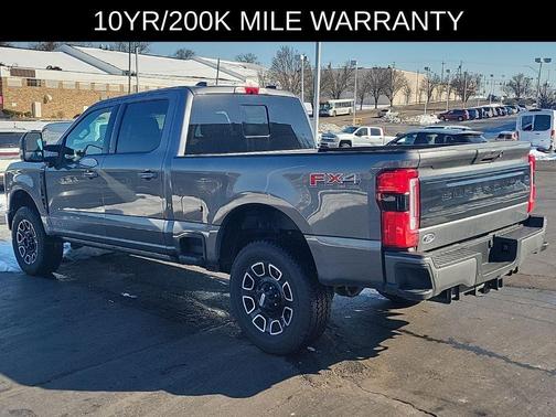 2025 Ford F-350 Platinum