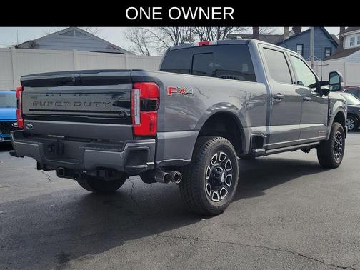 2025 Ford F-350 Platinum