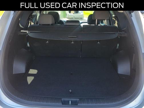 Shimmering Silver Pearl 2022 Hyundai SANTA FE SE