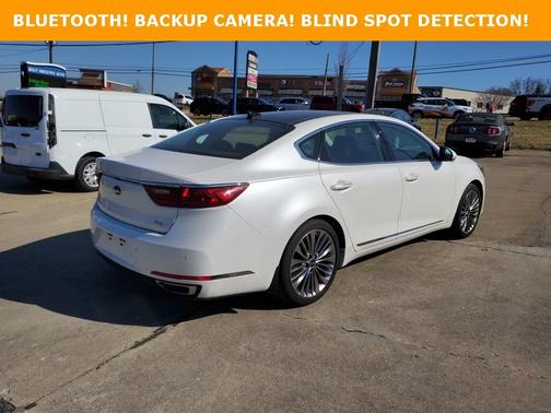 2019 Kia Cadenza SX Limited
