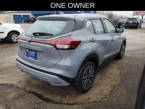 2023 Nissan Kicks SV