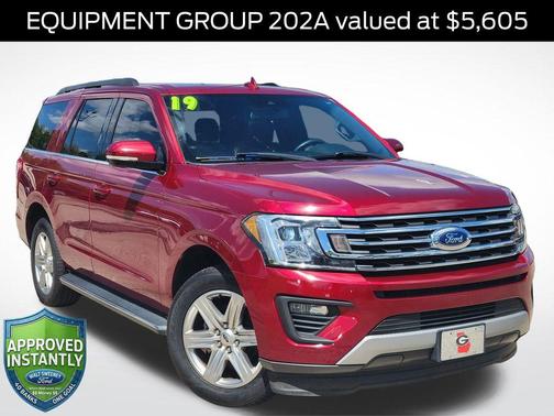 Ruby Red Metallic 2019 Ford Expedition XLT