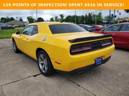2017 Dodge Challenger SXT