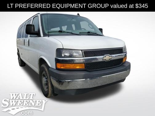 2017 Chevrolet Express 3500 LT