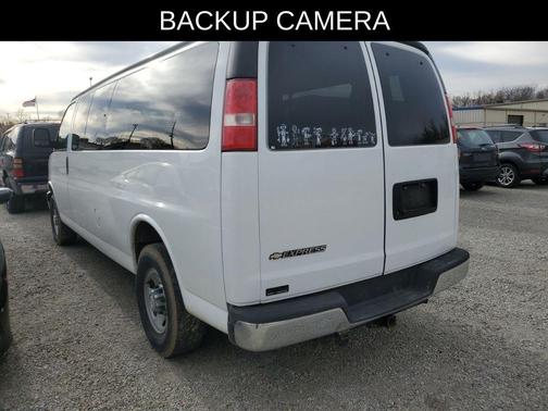 2017 Chevrolet Express 3500 LT