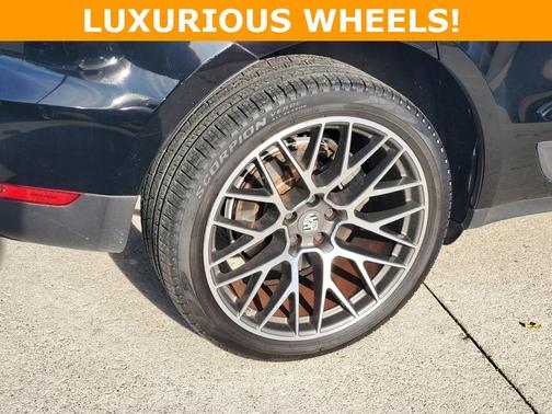 2019 Porsche Macan S