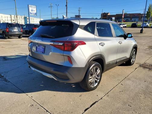 2023 Kia Seltos LX