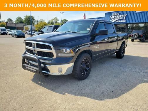 2017 RAM 1500 SLT