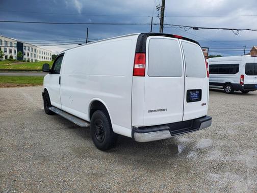 2017 GMC Savana 2500 Work Van
