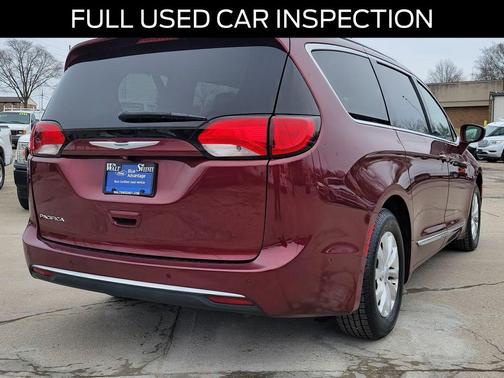 2018 Chrysler Pacifica Touring-L