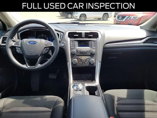 Oxford White 2017 Ford Fusion Hybrid SE