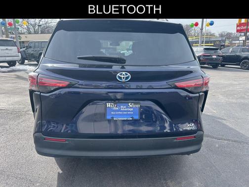 2022 Toyota Sienna XLE