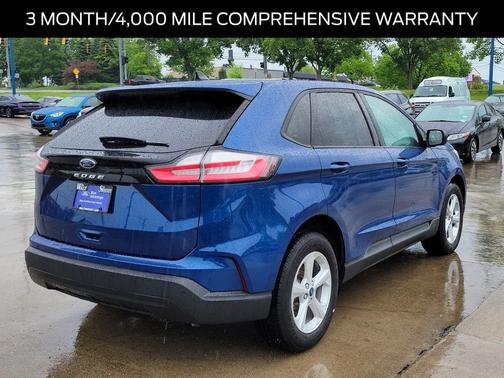 Blue Metallic 2021 Ford Edge SE