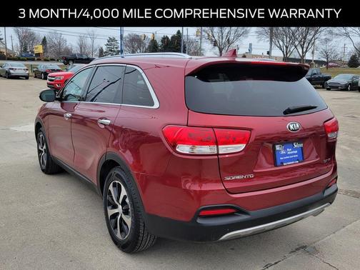 Remington Red Metallic 2017 Kia Sorento EX