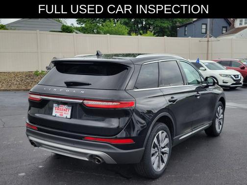 Black Metallic 2022 Lincoln Corsair Reserve