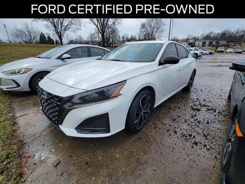 2024 Nissan Altima 2.5 SR