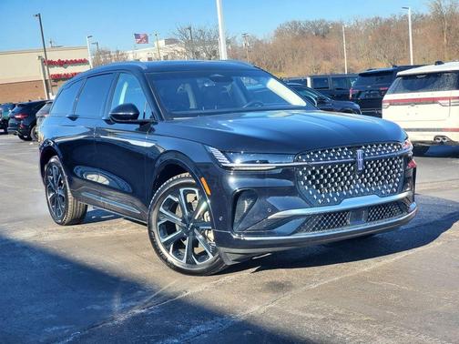 2024 Lincoln Nautilus Reserve